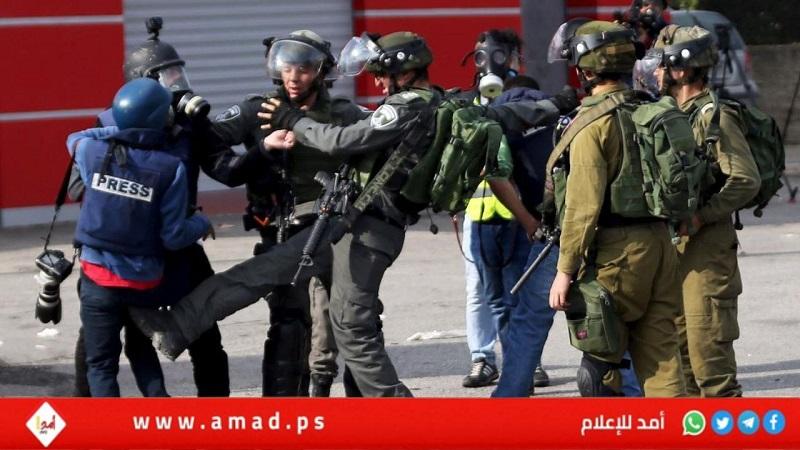 نقابة: 84 انتهاكًا بحق الصحفيين خلال أغسطس بينها استشهاد صحفي 