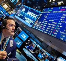 تقرير: الآمال تتبدد في نهاية قريبة لحرب إيران بعد خطاب ترامب