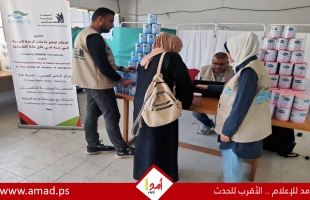 الجمعية الوطنية للتأهيل : مستمرين بتوزيع علب الحليب على الأطفال في غزة
