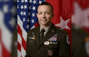 قائد قوة الاستقرار الدولية في غزة جاسبر جيفرز.. من هو؟