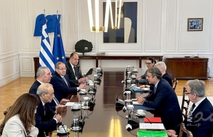 الشيخ يلتقي رئيس وزراء اليونان: أهمية تنفيذ المرحلة الثانية من خطة ترامب