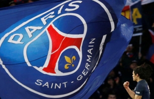 باريس سان جيرمان يحسم موقفه من ضم محمد صلاح