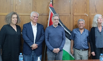 حزب الشعب يؤكد على تكثيف الضغط لوقف العدوان وتوسيع الاعتراف بالدولة الفلسطينية