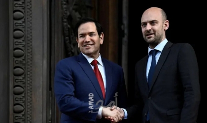 وزير خارجية أمريكا للفرنسي بارو: نعارض بشدة أي اعتراف أحادي الجانب بدولة فلسطينية