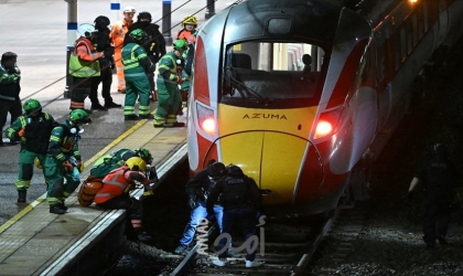 إصابات بينها  حرجة في حادث طعن على متن قطار ببريطانيا- صور وفيديو