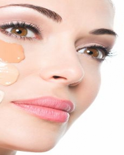 4 خطوات تساعدك على اختيار وتطبيق الفاونديشن بسهولة