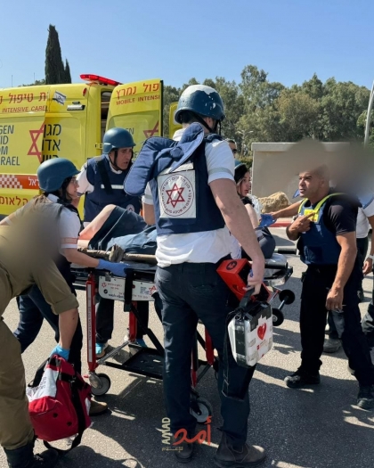 إعلام: عشرات الإصابات بينها خطيرة بعملية بدهس شاحنة شمالي تل ابيب- فيديو وصور
